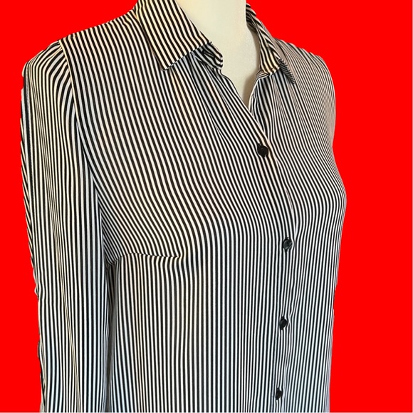 Striped Blouse Long Sleeve NEW - Picture 5 of 5